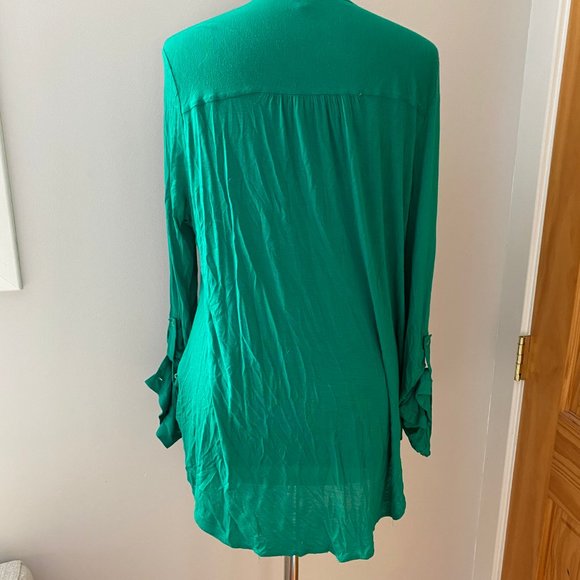Emerald green slouchy button down shirt - Picture 3 of 4